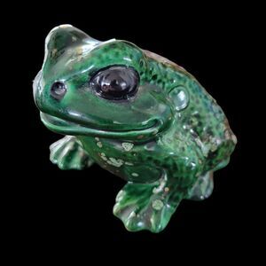 Vintage Ceramic Green Toad Atlantic Mold Decorative Accent
